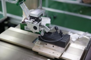 韶音骨傳導(dǎo)眼鏡引領(lǐng)教育科技新潮流，2018年銷(xiāo)售額激增200%背后